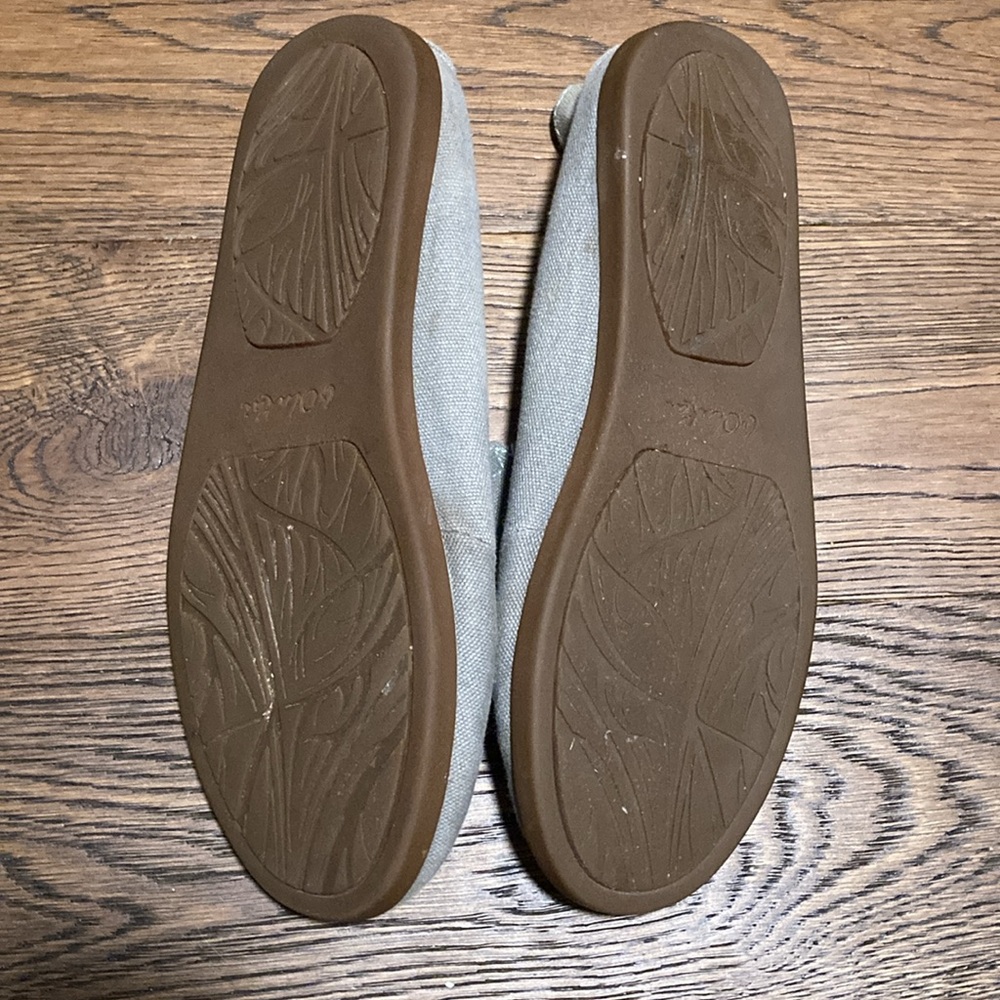 OluKai Nohea Grey Canvas Slip-On Moc Toe Flats Loafers Shoes Women's US 10 - Picture 4 of 5